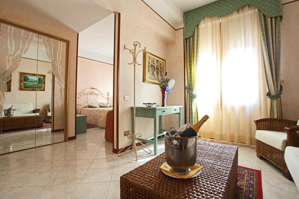 Fortuna Resort Chianciano Terme Zewnętrze zdjęcie
